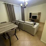 Apartamentagollitirana דירה טיראנה