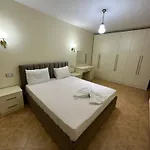 شقة Apartamentagollitirana