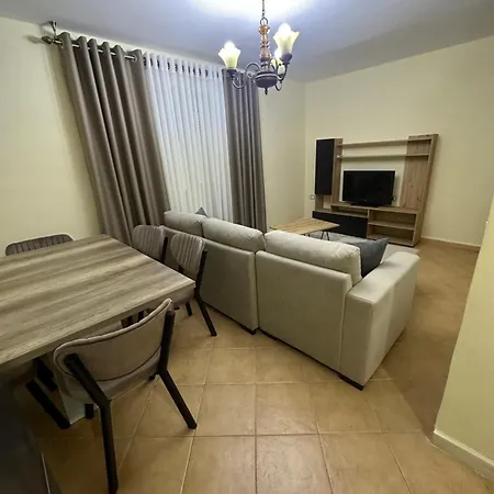Apartamentagollitirana Lejlighed Tirana